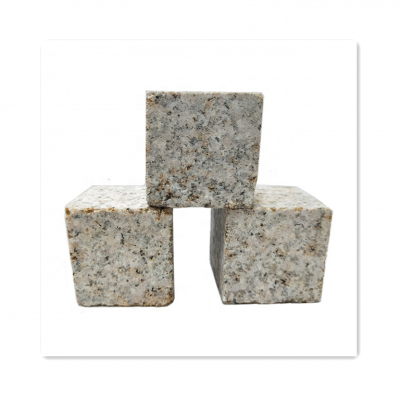 Natural yellow granite Cobbles patio paver stones